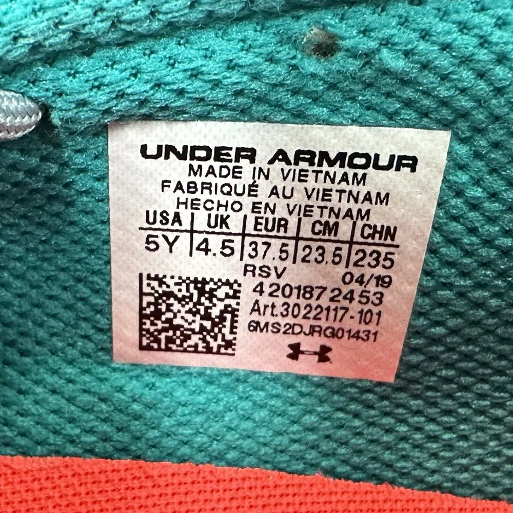 Under Armour shoes sc
